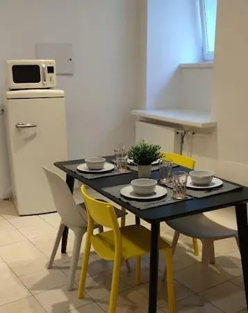 Vintage Style Flat Just A Few Steps Away From Vilniaus Street Апартаменти Вільнюс